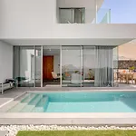 Izabele - Private Heated Pool With Amazing Terrace