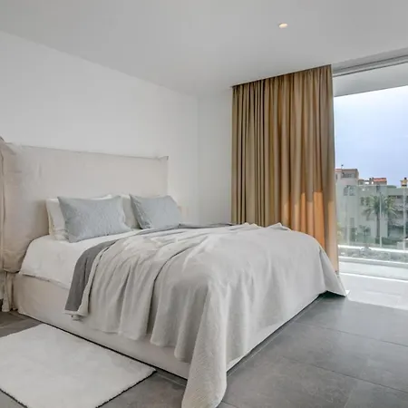 Villa Izabele Orange Callao Salvaje