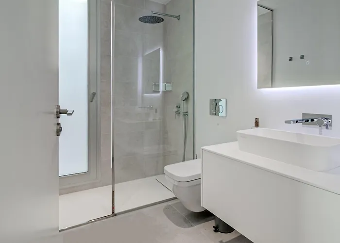 Izabele Orange Willa